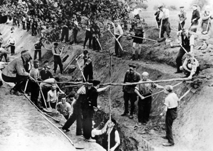 II. WK, Western Front Protective Positions 1944 (photo)