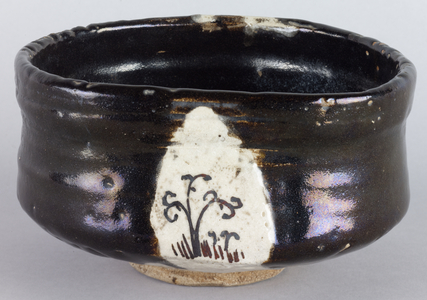 Tea bowl, c.1850 (Seto ware; stoneware with glaze)