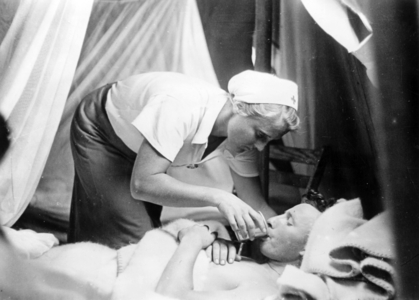 II. WK, African campaign, hospital 1942 (photo)