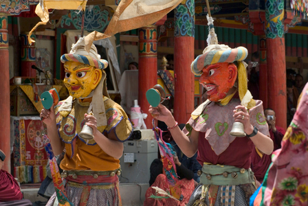 Two masked heroes dancing before Padmasambhava, annual Tseshu festival, 17th century Hemis monastery, Ladakh, India (photo)