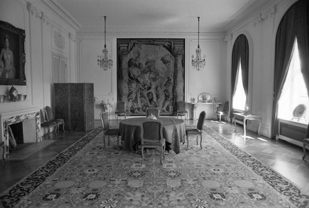 Skaugum August 9, 1969. Crown Prince Harald and Crown Princess Sonja invite the press to Skaugum ..., 1969 (photo)