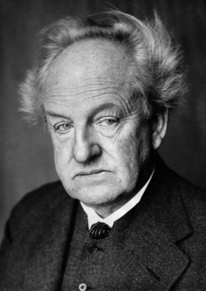 Gerhart Hauptmann, 1927 (b/w photo)
