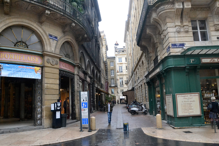 13860N- City of Bordeaux -. Oct 2012? G? Rald Bloncourt