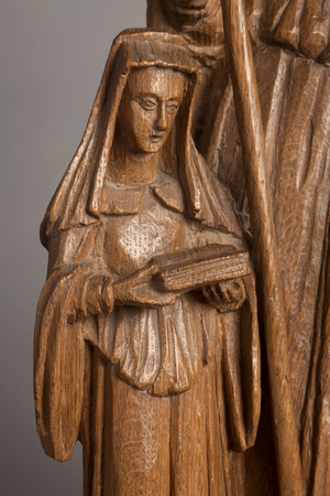 Statue. Sainte Waudru and her two daughters. Wood. Detail: one daughter.