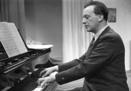 Ivan Petrovich in 'Die Kronzeugin', 1937 (b/w photo)