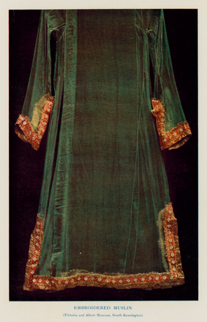 Embroidered Muslin, Victoria and Albert Museum, South Kensington (photo)