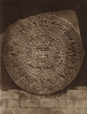 Mexico: Piedra de almanaque azteca o "Piedra del Sol," Museo nacional (b/w photo)