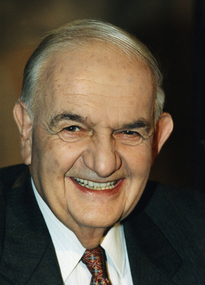 Alfred Grosser, 1999 (photo)