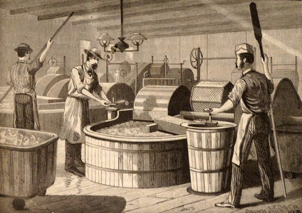 Engraving depicting the manufacture of linen paper