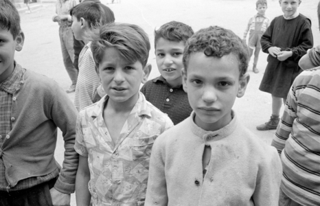 Children in Montelepre, Sicily 1963 (b/w photo)