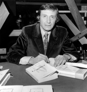 French Writer Louis Nucera Signing his Book Le Greffier October 21, 1971 (b/w photo)