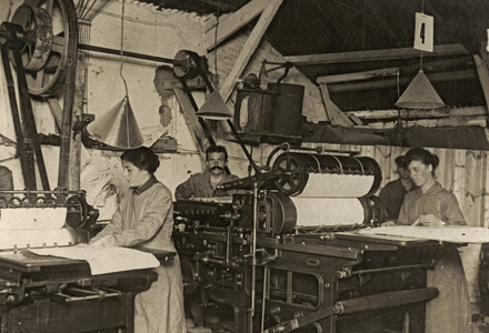 Members of the Women's Army Auxiliary Corps working in a print shop, Western Front, 1914-18 (b/w photo)
