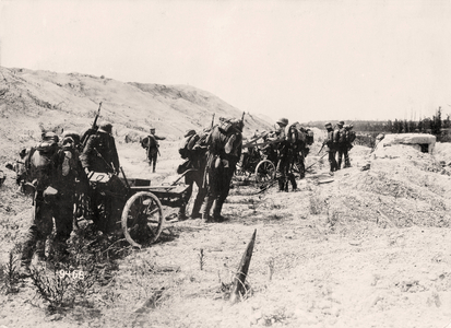 I. WK - Western Front - Mine Thrower (photo)