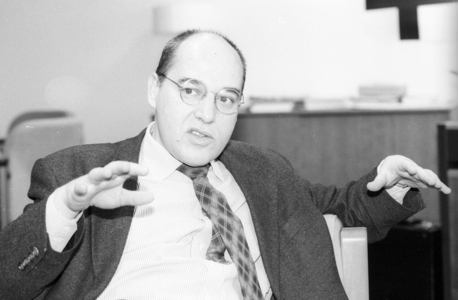 Gregor Gysi (Germany PDS)..., 1993 (photo)