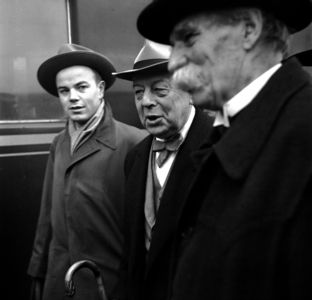 Oslo, November 1954. "Albert Schweitzer ..., 1954 (photo)