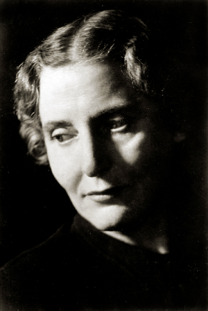 Elsie Suddaby - portrait