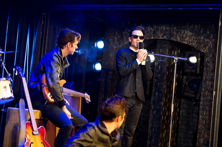 Backbeat - Andrew Knott as John Lennon (photo)