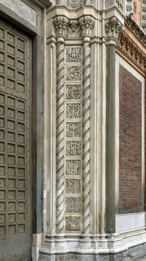 Portal Facade, Chiesa Santa Maria del Carmine, Milan, Italy (photo)
