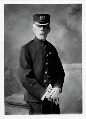 William Thiselton Dyer, c.1885-1905 (photo)