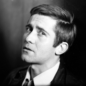 01 06 1968, Berlin, GDR Klaus Peter Thiele, Actor Berlin, look into the …, 1968 (photo)