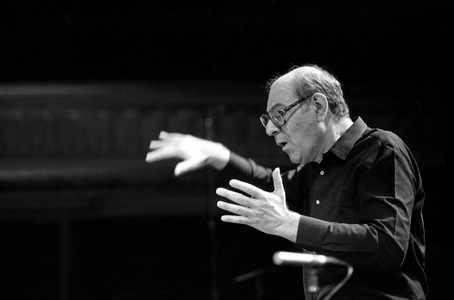 Mauricio Kagel in 1990 (b/w photo)