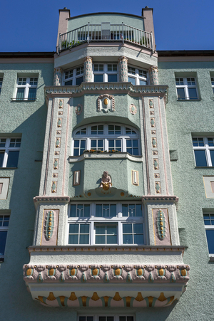 Multistory oriel of an Art Nouveau house, ca. 1900, Nuremberg, Middle Franconia, Bavaria, Germany, Europe, 2015 (photo)
