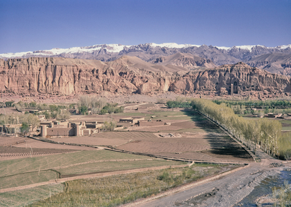 Bamiyan Valley of the Buddhas, Afghanistan, 1969 (photo)
