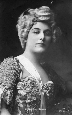 Geraldine Farrar in role