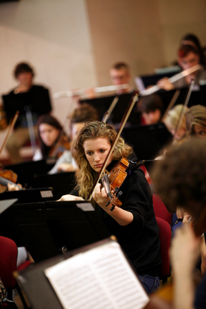Female viola player