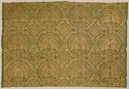 Loom Width of Silk Fragment, 13th-14th century (silk, gilt paper)