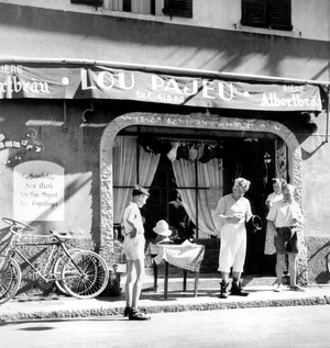 Saint Tropez (b/w photo)