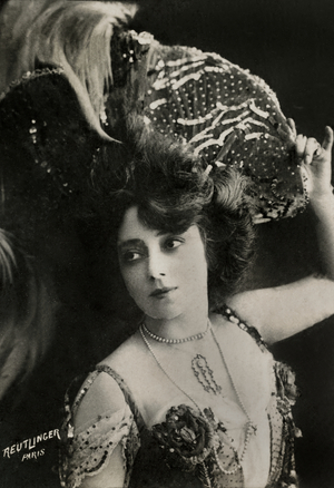 Portrait of the Polish artist Anna Held ( 1872 , 1918) (photograph)