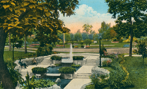 Indianapolis: Scene in Fairview Park (colour photo)