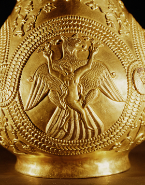 The treasure of Nagyszentmiklos (gold)