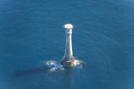 Bishop Rock Lighthouse, UK (photo)