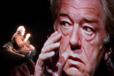 Samuel Beckett 's play (photo)