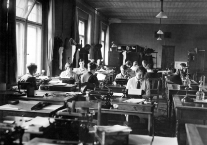 Open-plan office, 1930 (b/w photo)