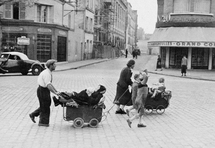 Return of the Exodus, France, 1940 (b/w photo)