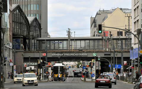 Berlin : gare de Friedrichstrasse