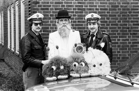 Dutch singer Vader Abraham launching his new album "Vader Abraham en de wonderlijke Wuppie wereld" at Hamburg, Germany 1981