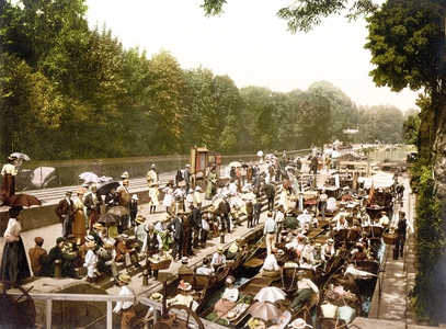 Boulter's Lock (hand-coloured photo)