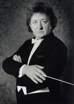 Wyn Morris - portrait