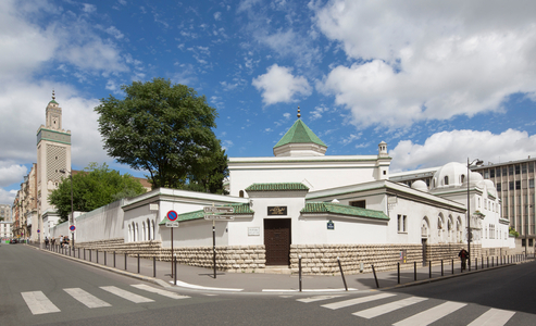 The Mosque and the Muslim Institut, 1922-1926, Paris