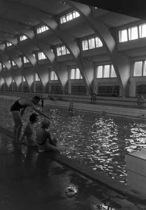 A trip to the historic indoor swimming pool in Heslach, Germany 1930s (b/w photo)