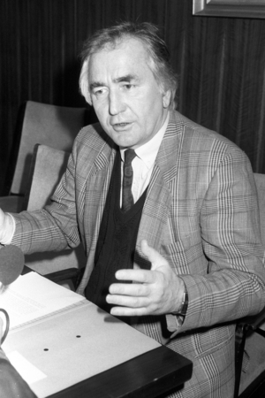 Albrecht Müller (Germany SPD) in Bonn..., 1989 (photo)