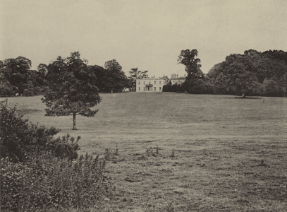 Hungerford Park (b/w photo)