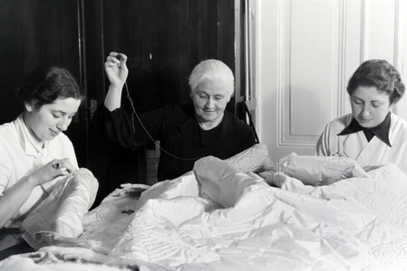 Women embroidering textiles, Germany 1930s (b/w photo)