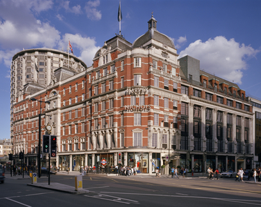 Harvey Nichols, Knightsbridge (photo)
