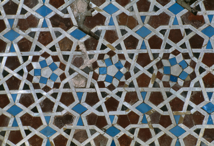 Decoration of the mihrab, Al-Maridani Mosque, Cairo (photo) 