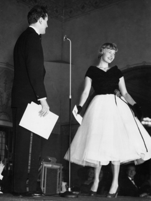 Oslo 19530411. The Miss Norway competition at Bristol's Moorish is a fundraising …, 1953 (photo)